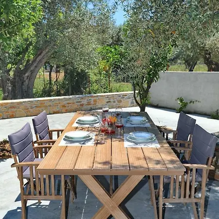 بيت للعطل The Kampos House