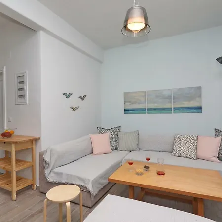 The Kampos House بيت للعطل *