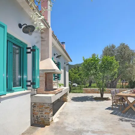 The Kampos House سكوبيلوس تاون