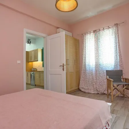 The Kampos House بيت للعطل *