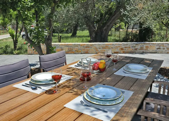 The Kampos House Nyaraló Szkópelosz